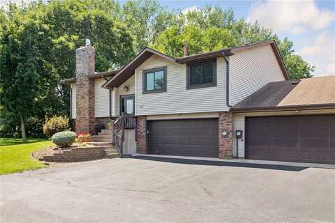 564 Donegal Circle, Shoreview, MN 55126