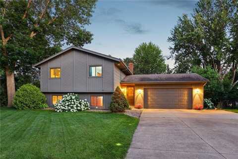 1718 13th Avenue W, Shakopee, MN 55379