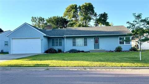 124 N Park Lane, Le Sueur, MN 56058