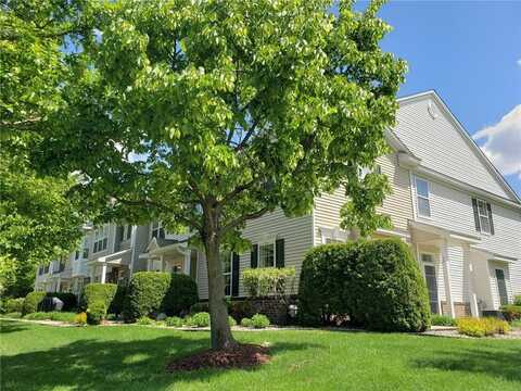 10794 Hawthorn Trail, Woodbury, MN 55129