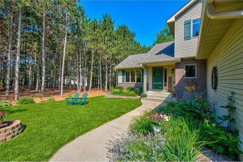845 Waldroff Farm Road, Hudson, WI 54016