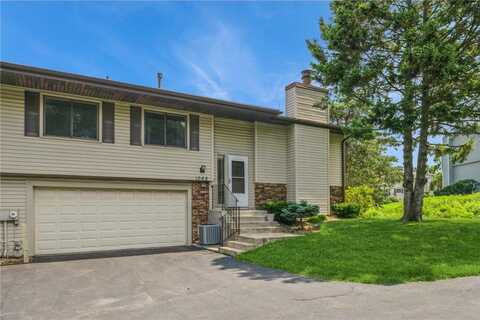1062 Amble Drive, Shoreview, MN 55126