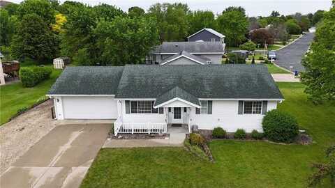 407 Cedar Court NE, Pine Island, MN 55963