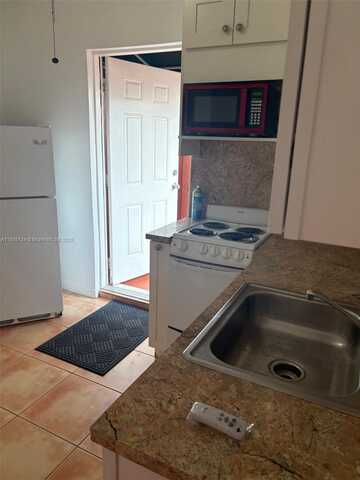 17993 SW 152nd Pl, Miami, FL 33187