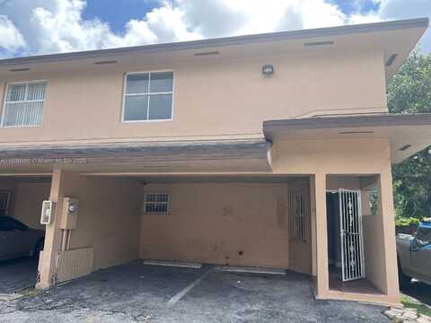 451 NE 136th St, North Miami, FL 33161