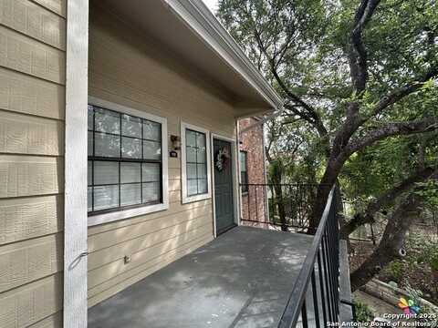 11610 Vance Jackson, San Antonio, TX 78230