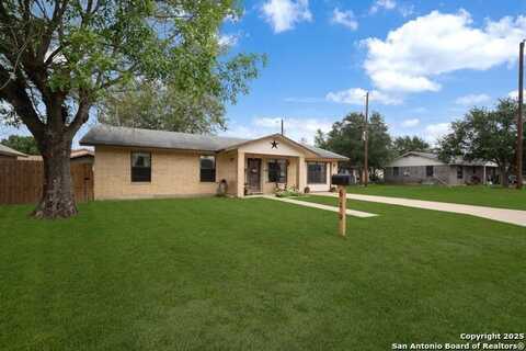 619 Mimosa, Floresville, TX 78114