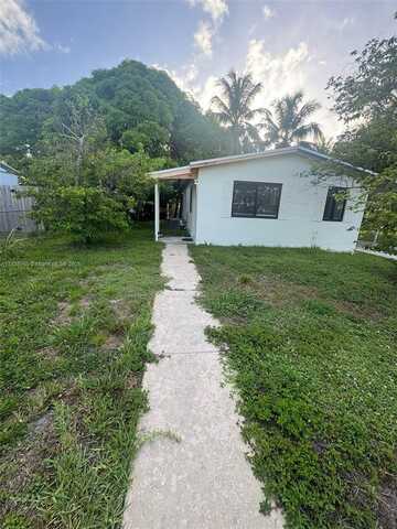 891 NW 33rd Ter, Lauderhill, FL 33311