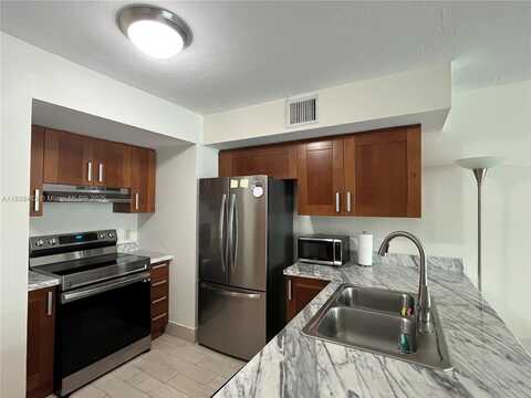 9499 Collins Ave, Surfside, FL 33154