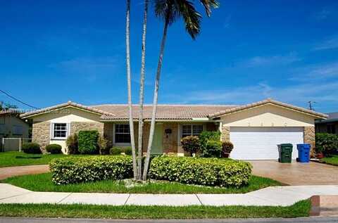 2930 NW 24th Ave, Oakland Park, FL 33311