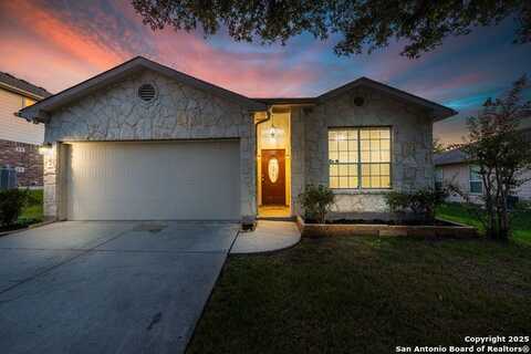 704 High Trail, Schertz, TX 78108