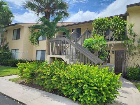 21951 Soundview Ter, Boca Raton, FL 33433
