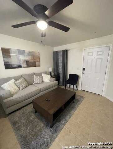 391 Riverside Dr, Eagle Pass, TX 78852