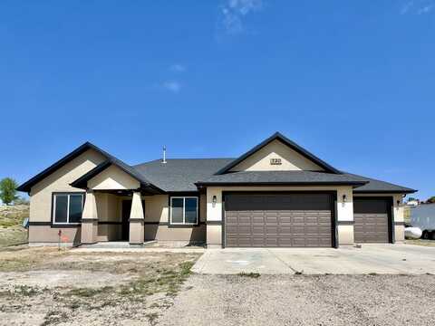 720 Spring Creek Parkway, Spring Creek, NV 89815