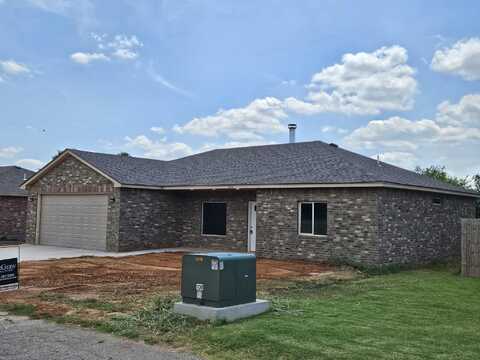 410 Osborn Dr, Hennessey, OK 73742