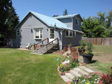 125 Newton St, Fort Jones, CA 96032