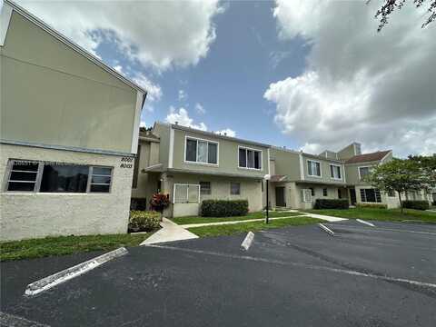 8005 Lagos De Campo Blvd, Tamarac, FL 33321