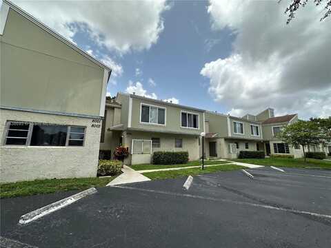 8005 Lagos De Campo Blvd, Tamarac, FL 33321