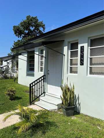 2946 SW 1st St, Miami, FL 33135