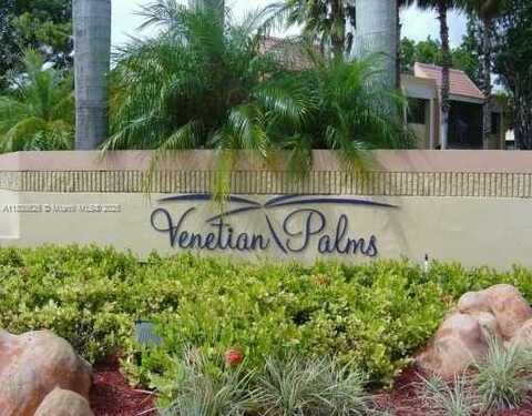 7929 SW 104th St, Miami, FL 33156