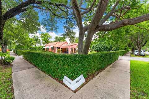 1305 Alhambra Cir, Coral Gables, FL 33134