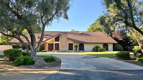 5433 Geary Street E, Fresno, CA 93727
