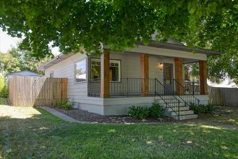 128 S College St, Tekoa, WA 99033
