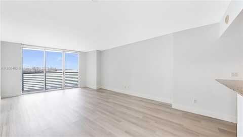 325 S Biscayne Blvd, Miami, FL 33131