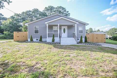 930 Fleetwood Drive, Fayetteville, NC 28305