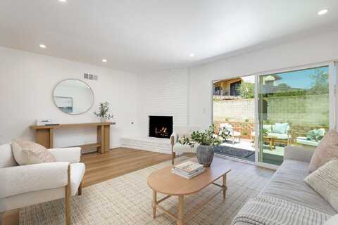 296 Lexington Avenue, GOLETA, CA 93117