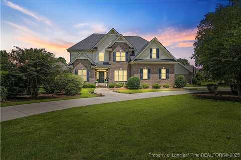 305 St Martins Place, Fayetteville, NC 28311