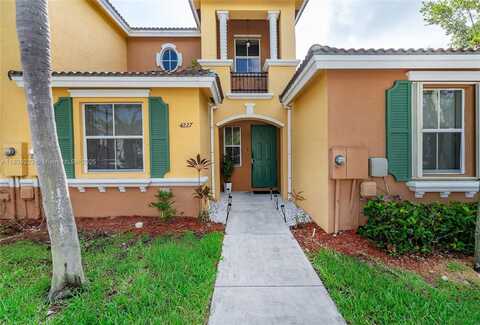 4227 NE 9th St, Homestead, FL 33033
