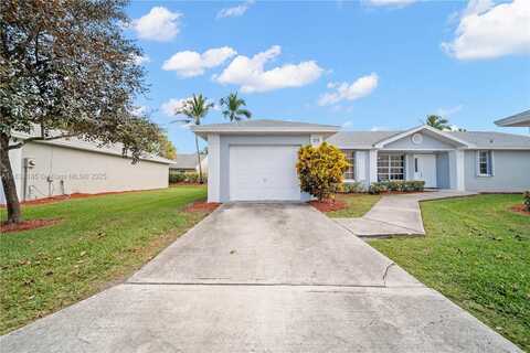 2240 SE 6th Ct, Homestead, FL 33033