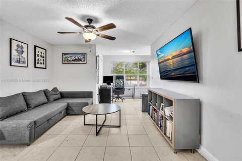 12510 Vista Isles Dr, Sunrise, FL 33325
