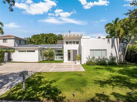 475 Woodcrest Rd, Key Biscayne, FL 33149