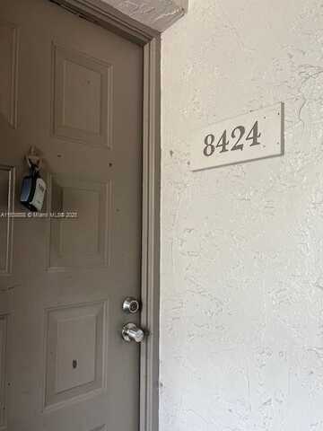 8424 Coral Lake Way, Coral Springs, FL 33065