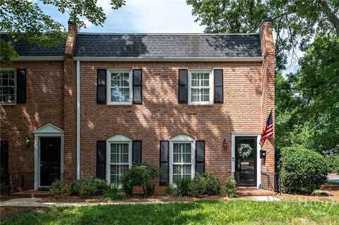 18 S Stratford Drive, Athens, GA 30605