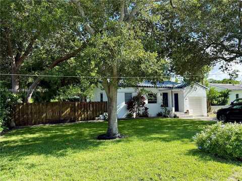 1102 NE 116th St, Biscayne Park, FL 33161
