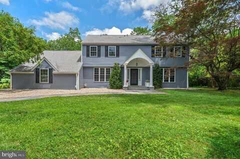 813 MALIN ROAD, NEWTOWN SQUARE, PA 19073