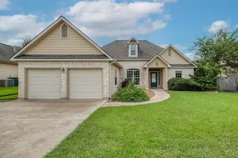 365 Rose Mayer Loop, La Grange, TX 78945