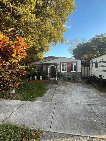5708 SW 39th St, West Park, FL 33023