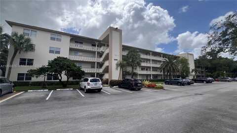 2405 Antigua Cir, Coconut Creek, FL 33066