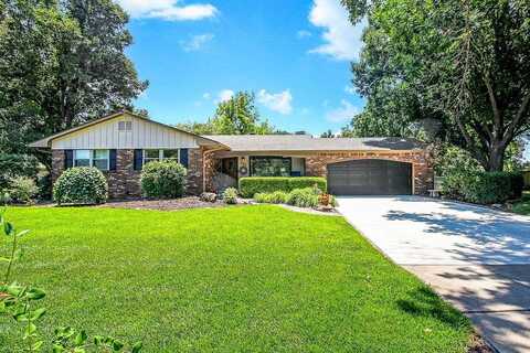 530 S Floyd, Wichita, KS 67209