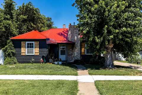 214 W 15th, Hutchinson, KS 67501