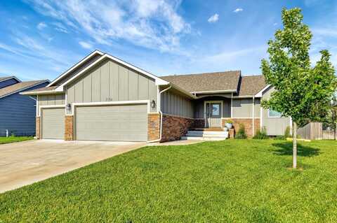 2354 S Chateau St, Wichita, KS 67207