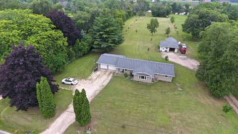 203 E Waushara Street, Berlin, WI 54923