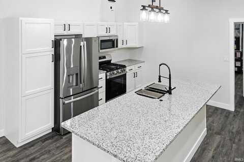 4421 Bowser Avenue, Fort Wayne, IN 46806