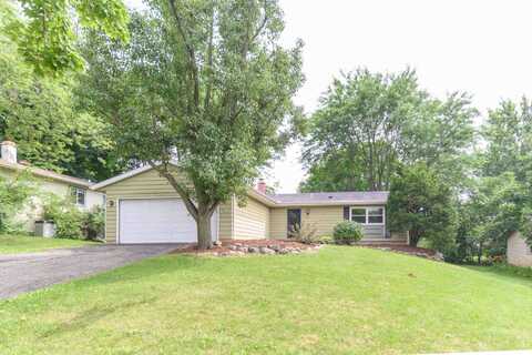 6817 Putnam Road, Madison, WI 53711