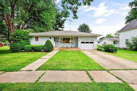 839 S Lewis Street, Columbus, WI 53925