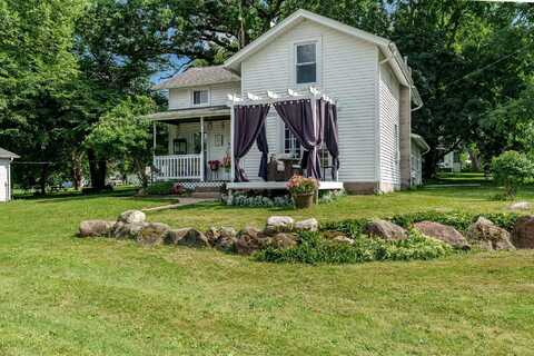 8225 W Mill Street, Orfordville, WI 53542